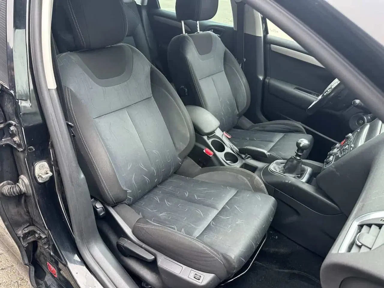 Billede 8 - Nysynet Citroen C4 1.6 HDI 6-Gears 