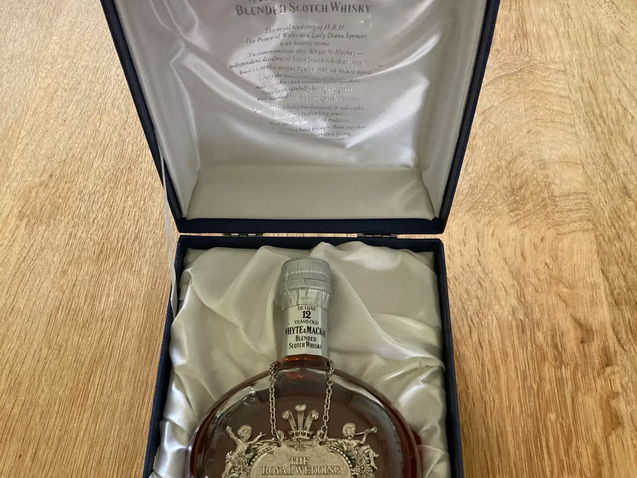 Billede 4 - Gammel Whisky fra mccay i skotland.