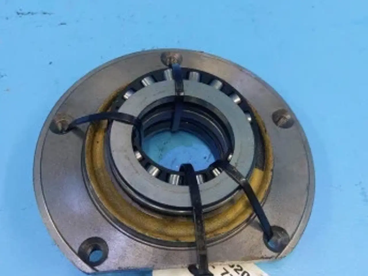 Billede 2 - John Deere 6200 drivaksel leje AL77434