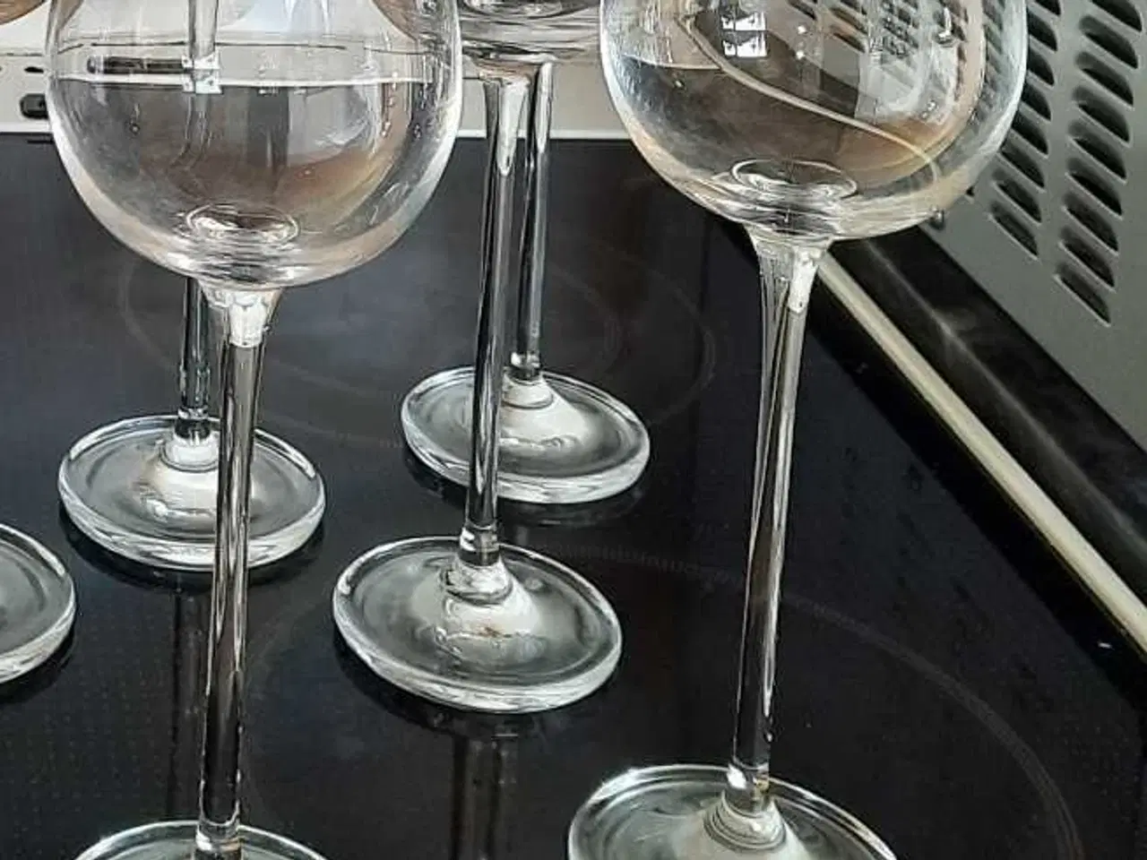 Billede 1 - Ballet glas, rødvin
