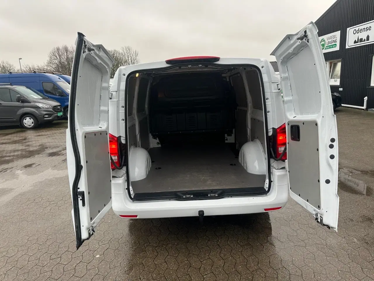 Billede 11 - Mercedes Vito 114 2,0 CDi Kassevogn aut. L RWD