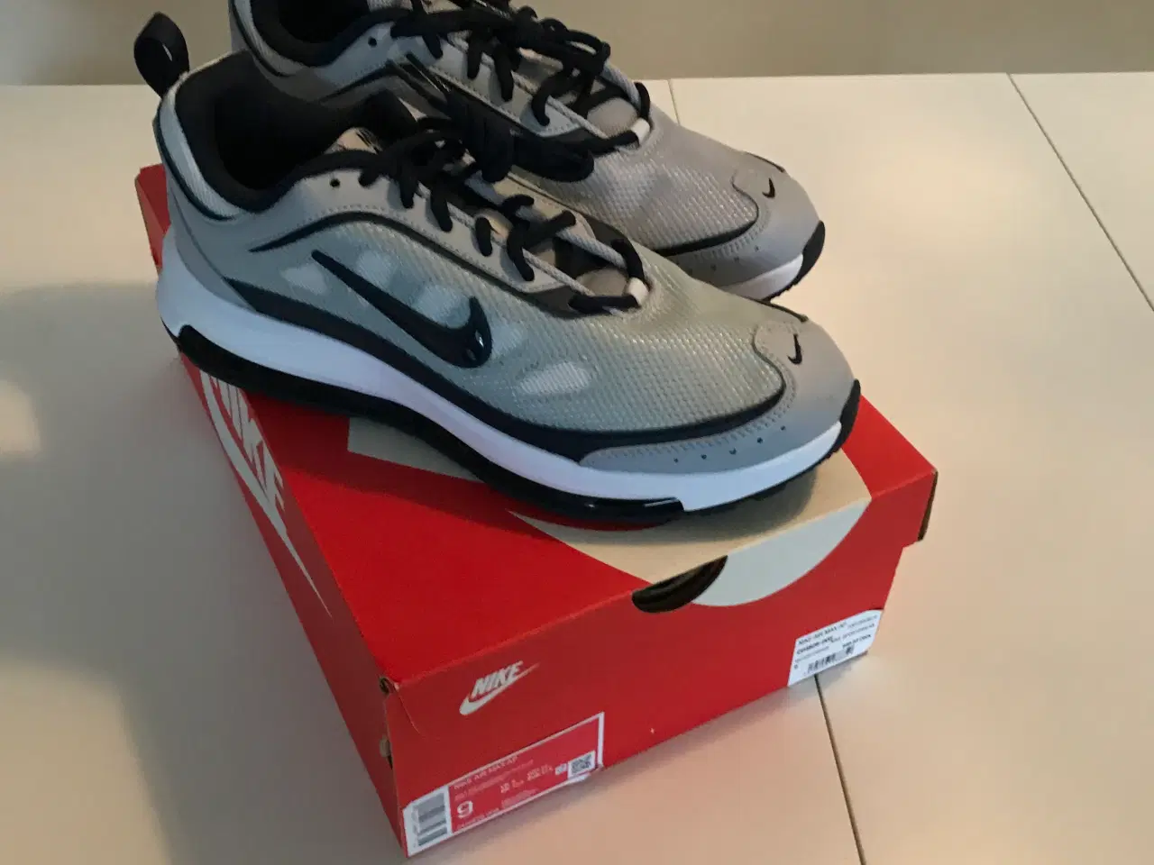 Billede 1 - Nye:  Nike Air max str 42,5 