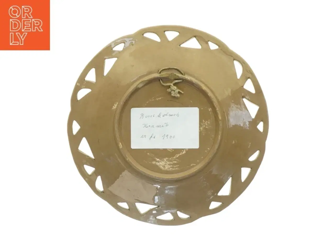 Billede 2 - Relieftallerken fra 1870-90 Søholm Bornholmsk keramik (str. Diameter 24 cm)