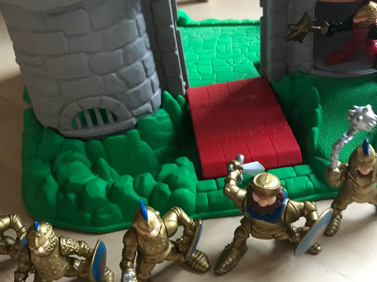 Billede 5 - DrageBorg og tårn