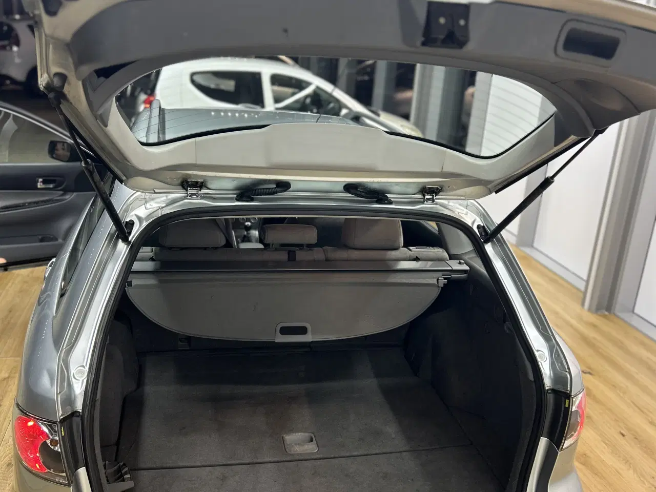 Billede 5 - Fin bil med plads Mazda 6 st.car