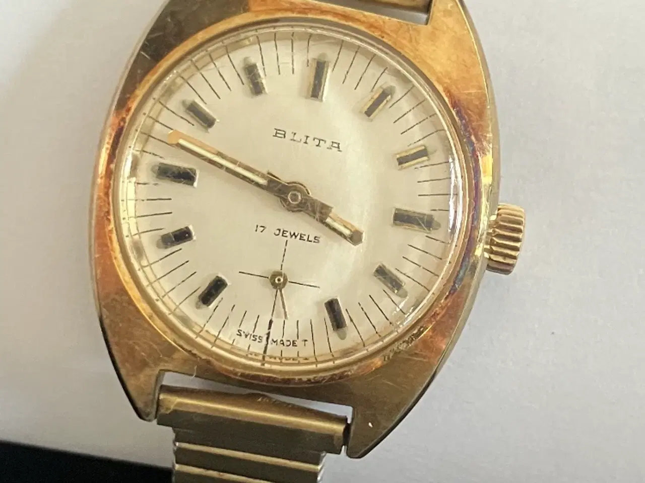 Billede 1 - Pænt ældre dameur