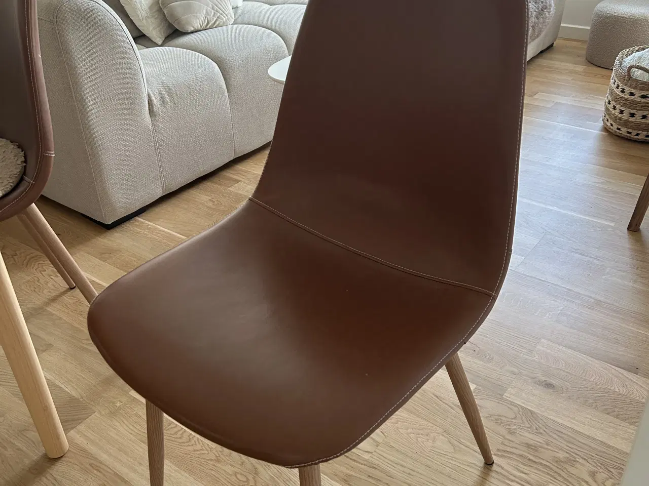 Billede 2 - Spisebordsstole cognac-farvet kunstlæder