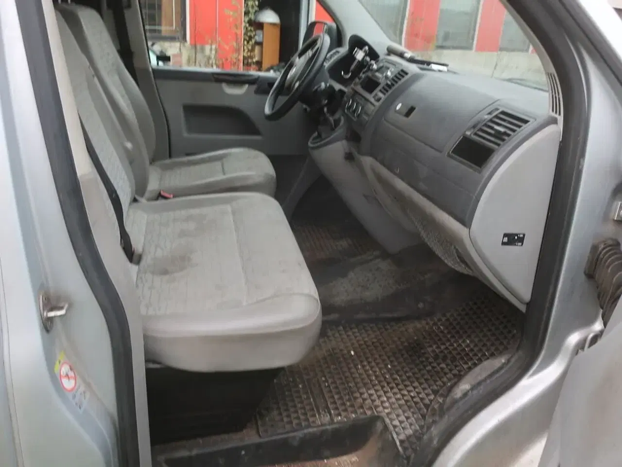 Billede 18 - Varebil VOLKSWAGWEN transporter kasseveogn 2,0 tdi