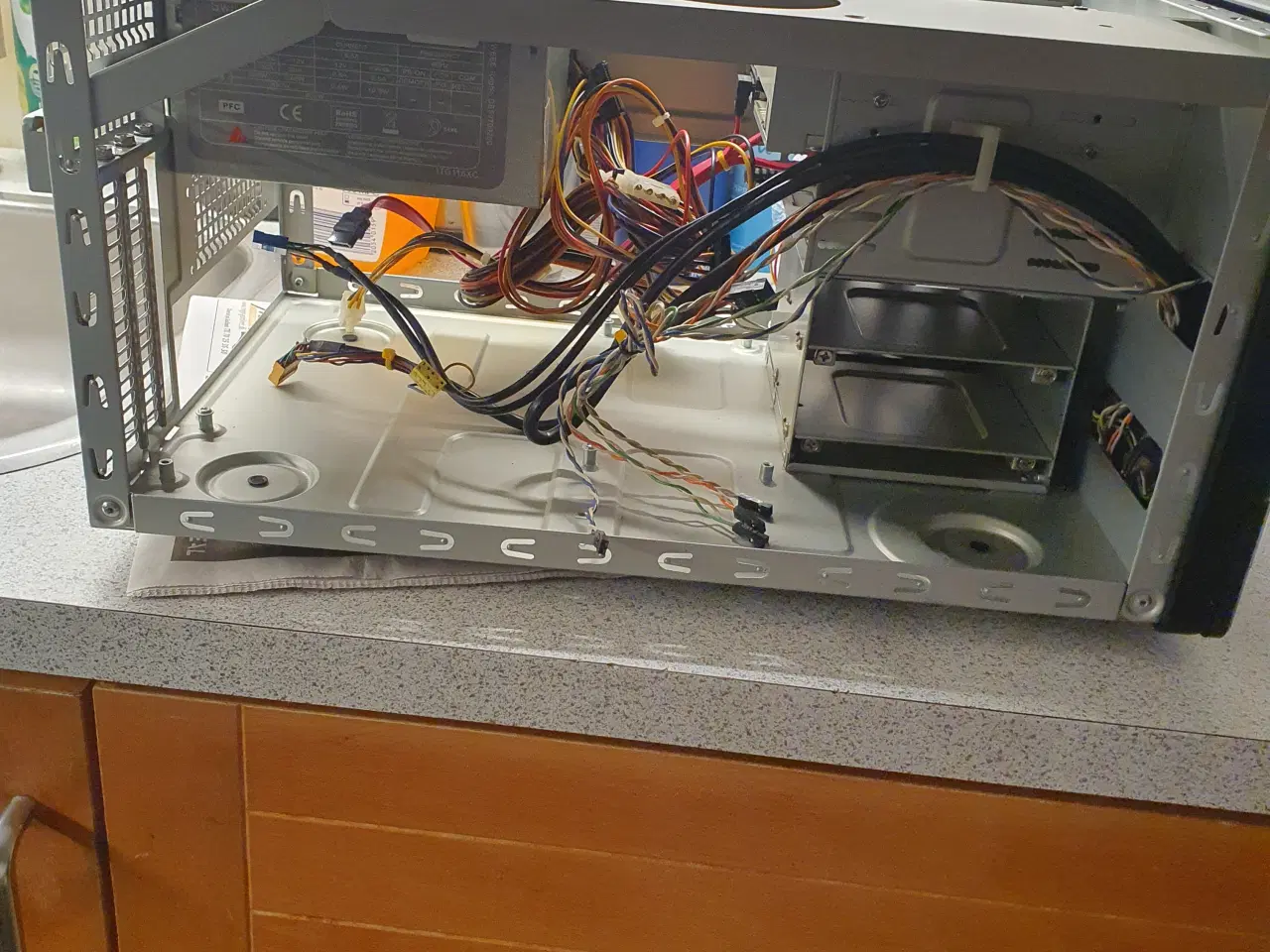 Billede 3 - SILVERSTONE computer kabinet