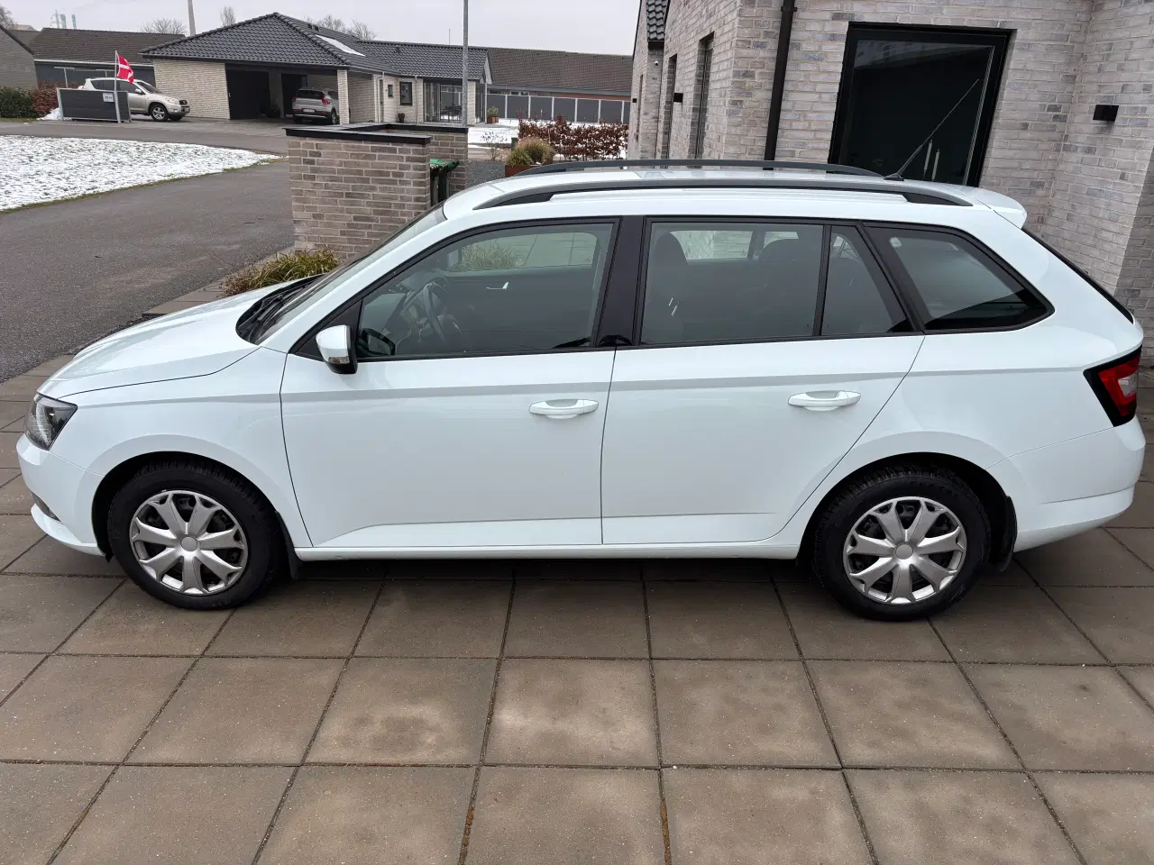 Billede 5 - Spare gris med plads :-)