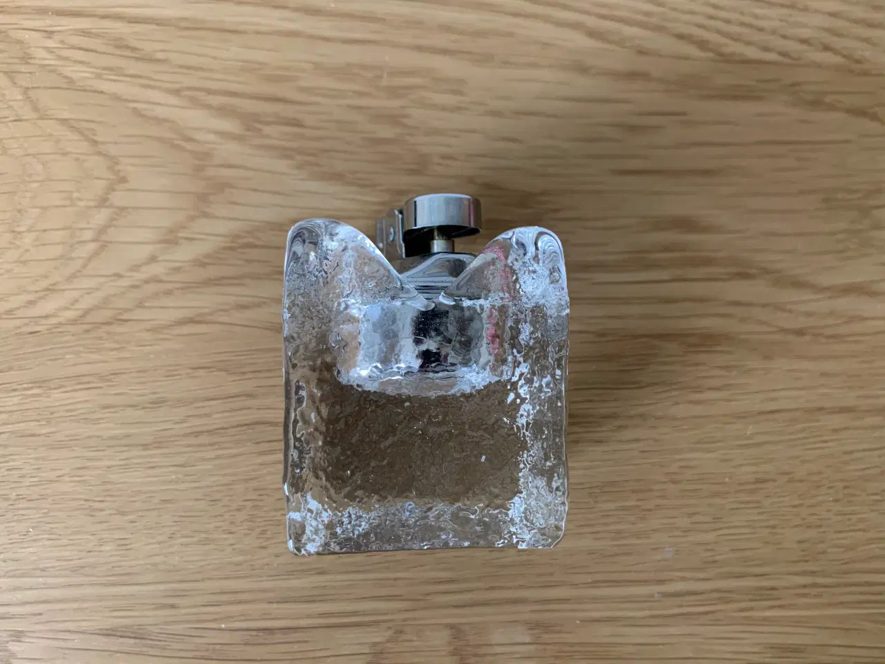 Billede 2 - Bordlighter i glas og stål, isklump, Koei Unicon