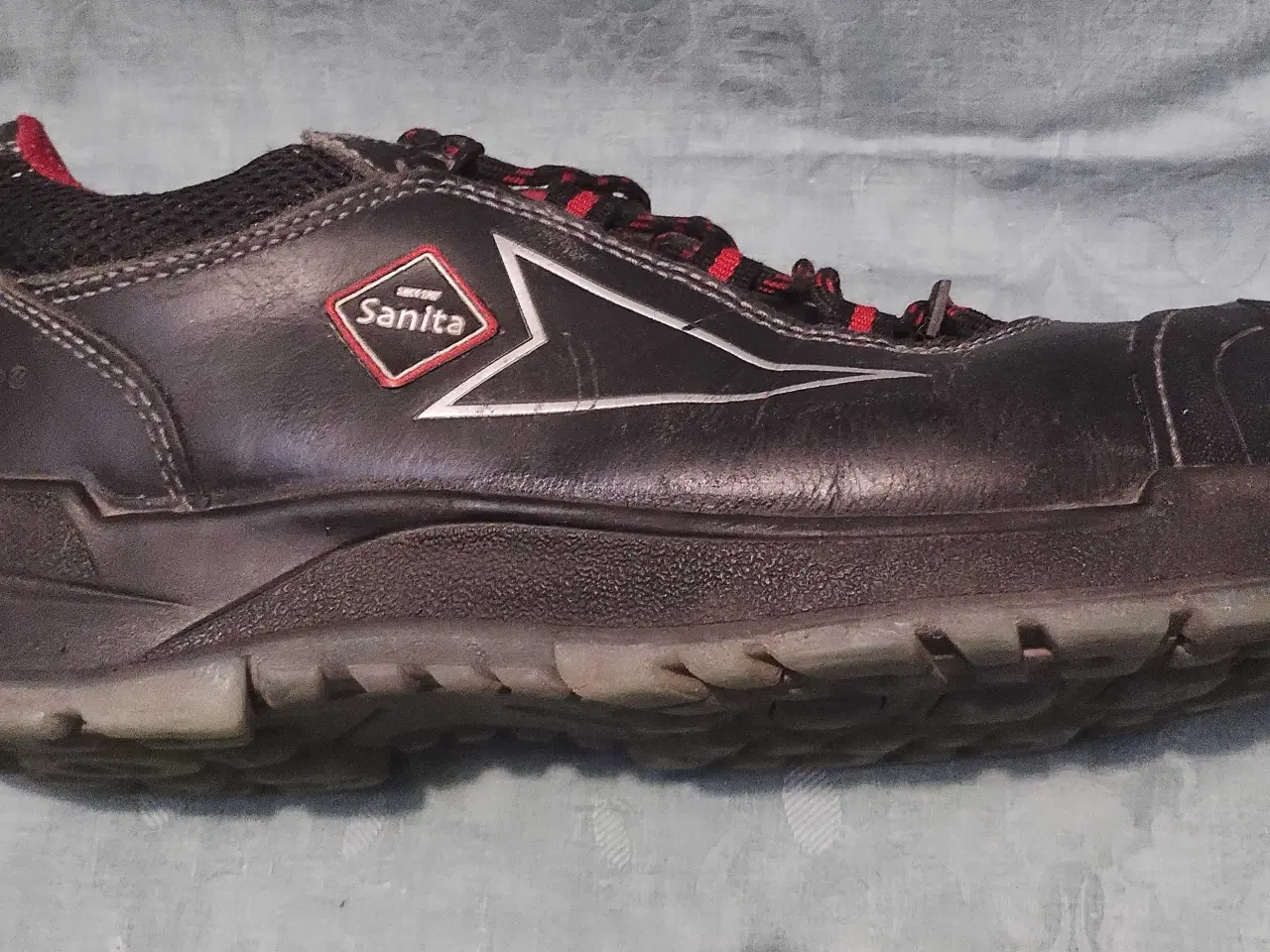 Billede 2 - Sikkerhedssko str 45 