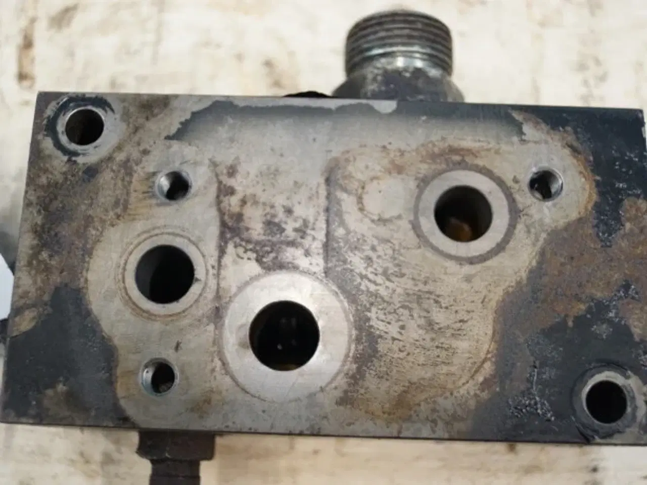 Billede 12 - John Deere 9780 CTS Ventilblok AH160003