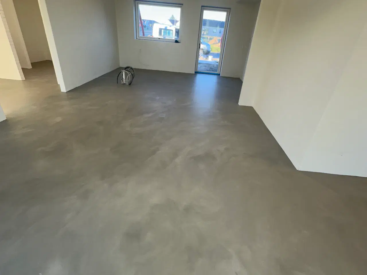 Billede 3 - Epoxy- & PU-gulve til garage, værksted & erhverv 