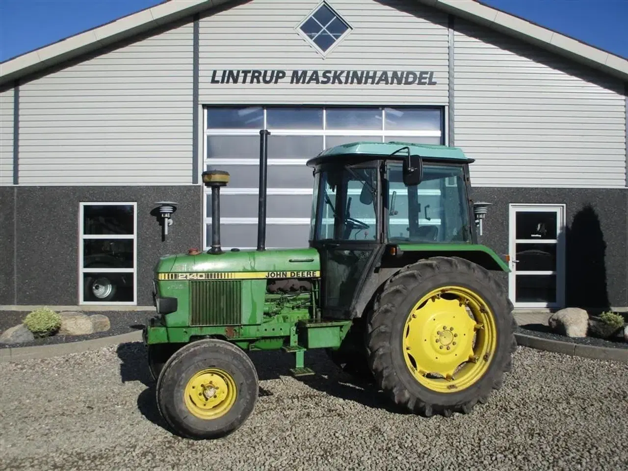 Billede 1 - John Deere 2140 SG2 Handy traktor.