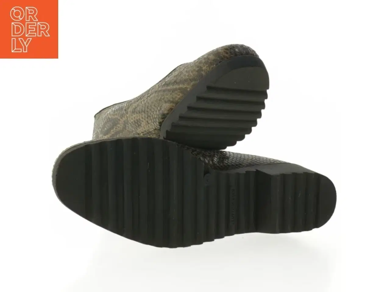 Billede 3 - Sko med slangeskin mønster fra Jenny By Ara (str. 37 )