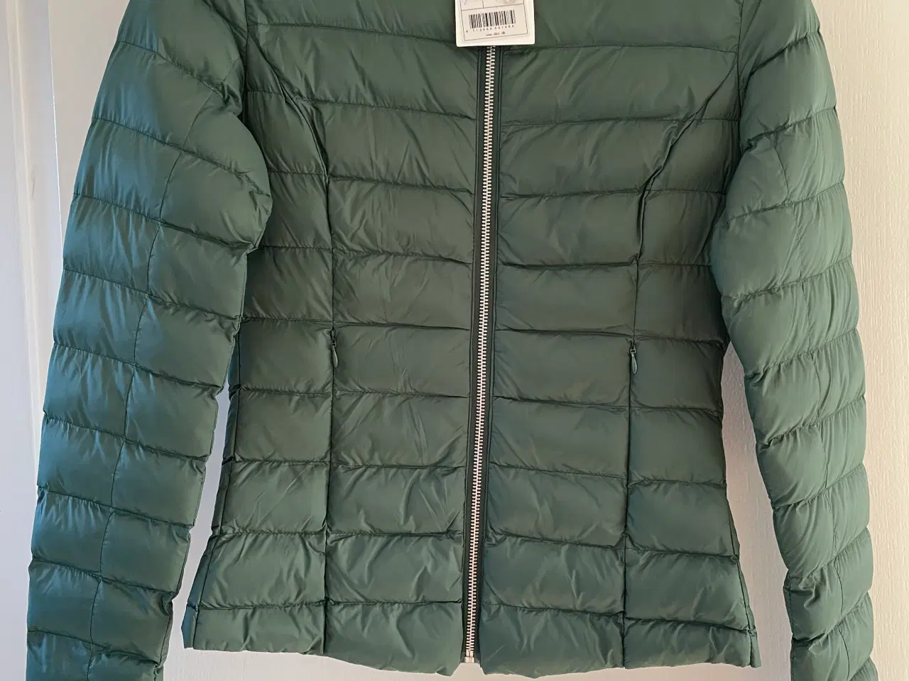 Billede 2 - Birger Et Mikkelsen jakker str 32 & 34