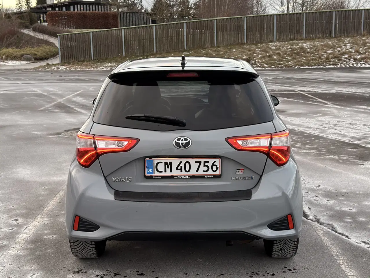 Billede 6 - Yderst sjælden GR Sport Yaris Hybrid