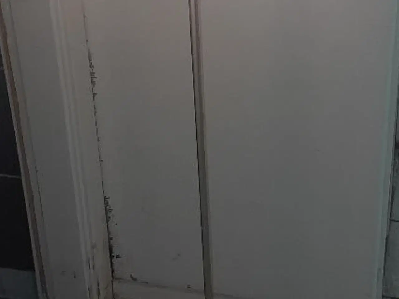 Billede 2 - Flot standerlampe med hvide glasskærme