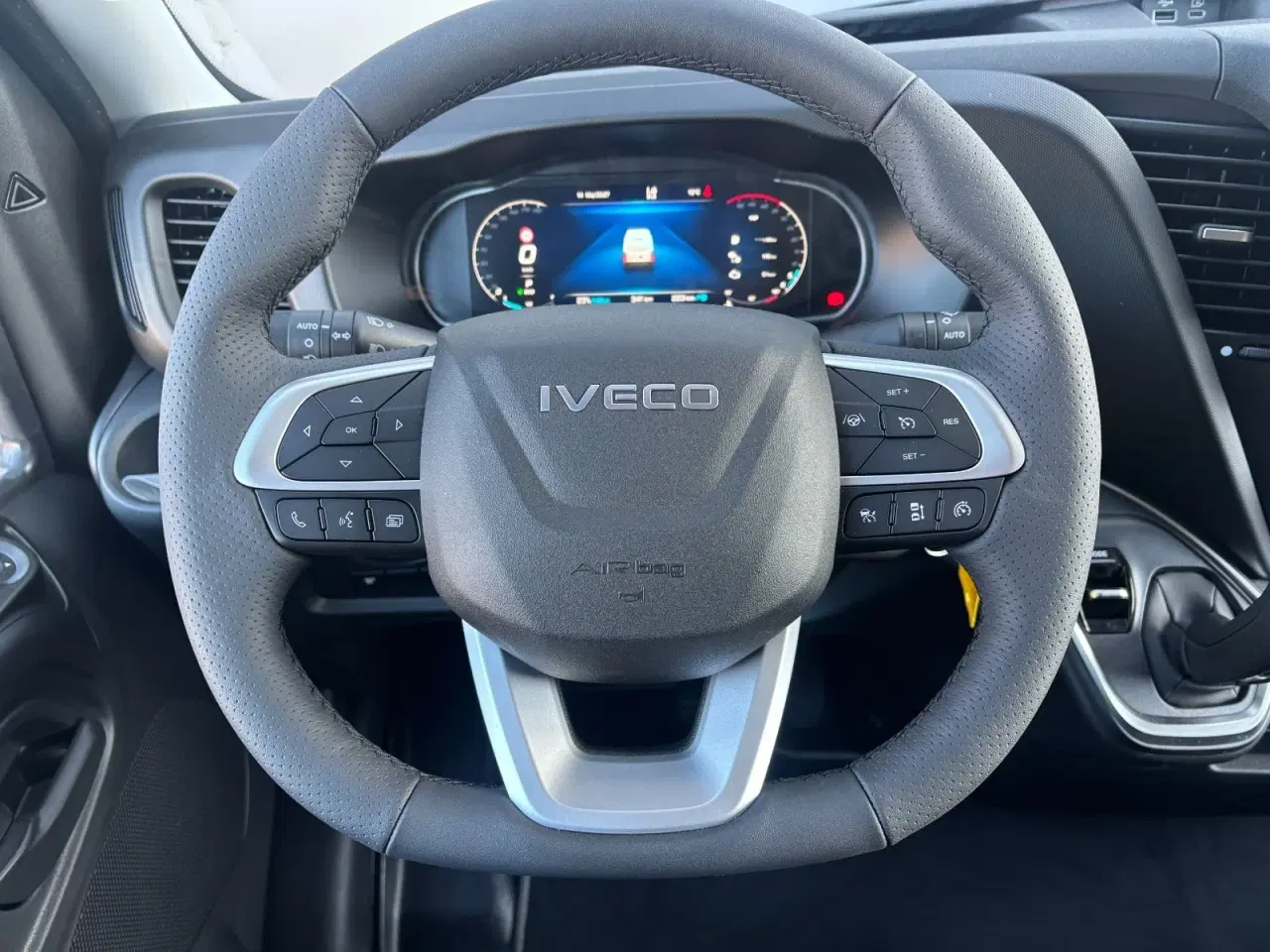 Billede 16 - Iveco Daily 3,0 35S18 12m³ Van AG8