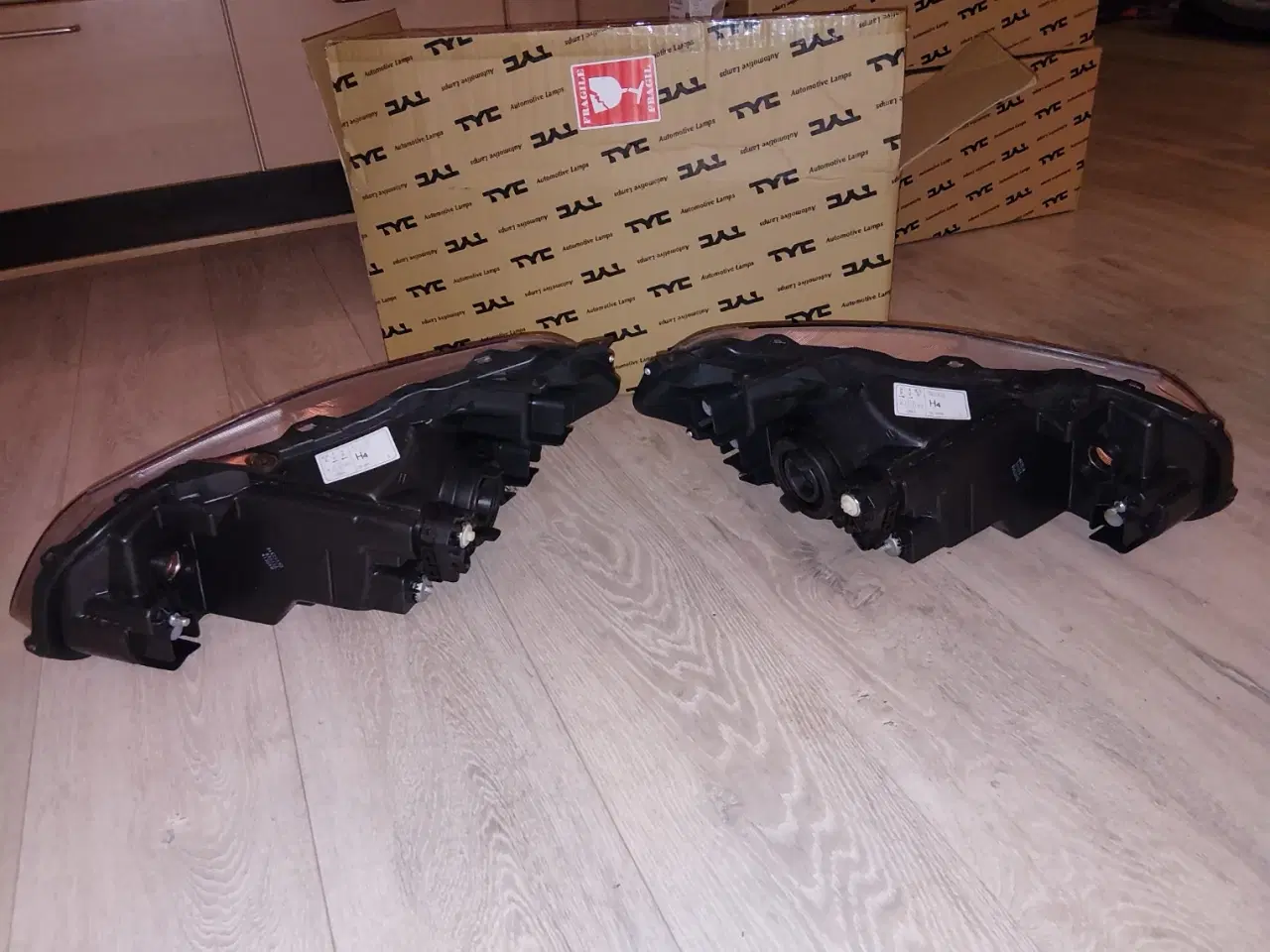 Billede 2 - Suzuki SX4 forlygter