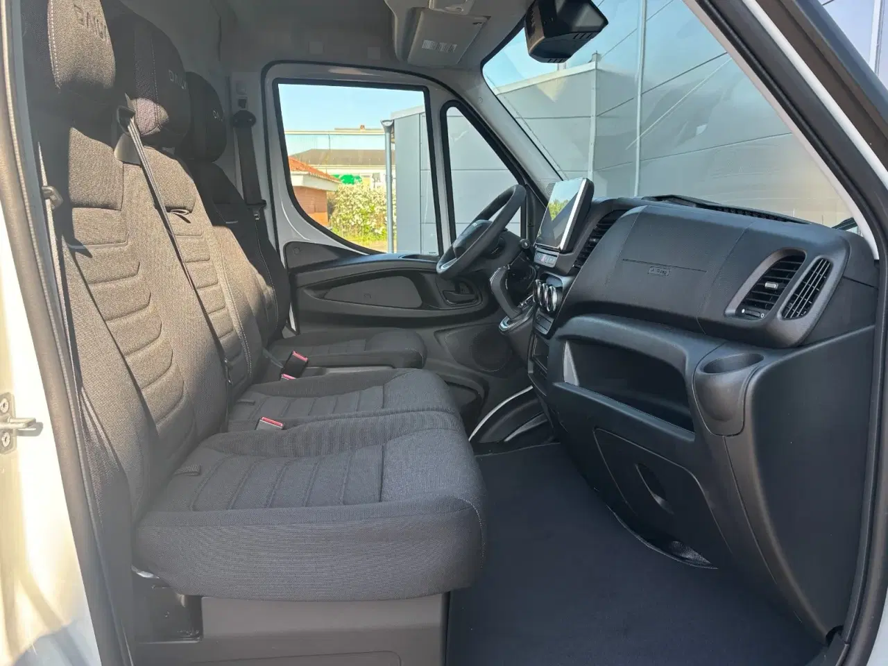 Billede 24 - Iveco Daily 3,0 35S18 12m³ Van AG8