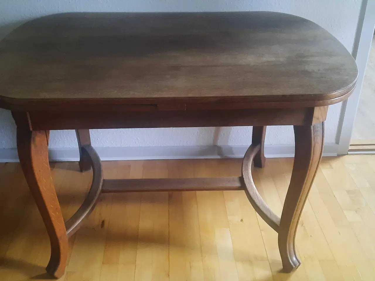 Billede 1 - Gammelt spisebord