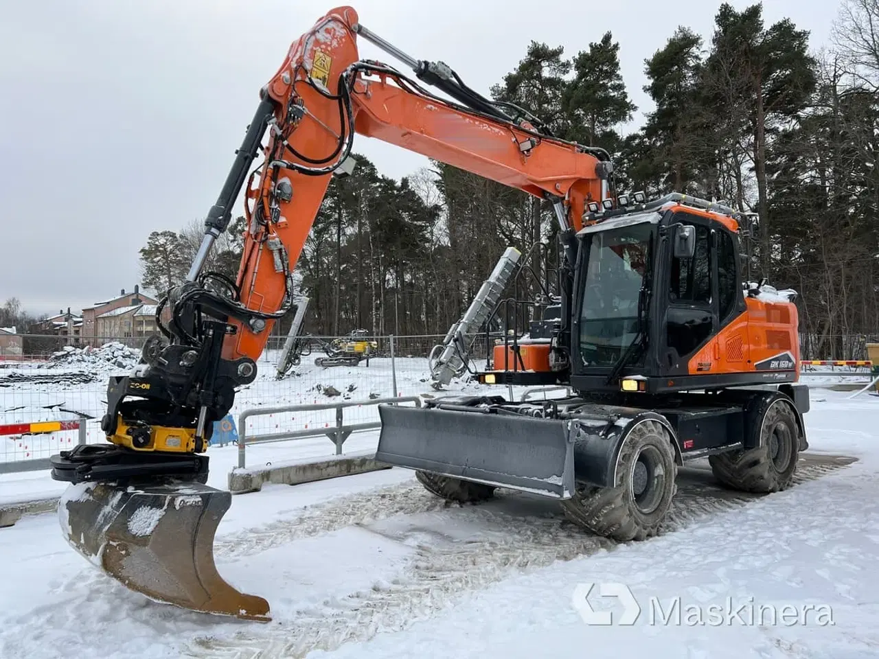 Billede 1 - Hjulgrävare Doosan DX160W-7 med tillbehör