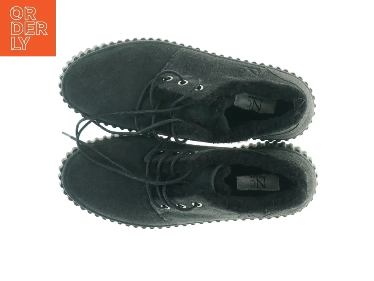 Billede 4 - Sorte pelsforede sko med snørebånd fra Nc Footwear (str. 37 )
