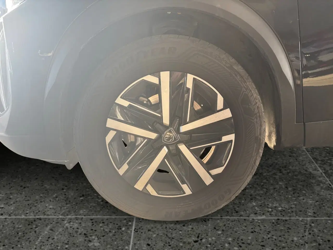 Billede 3 - Peugeot e-2008 54 Style