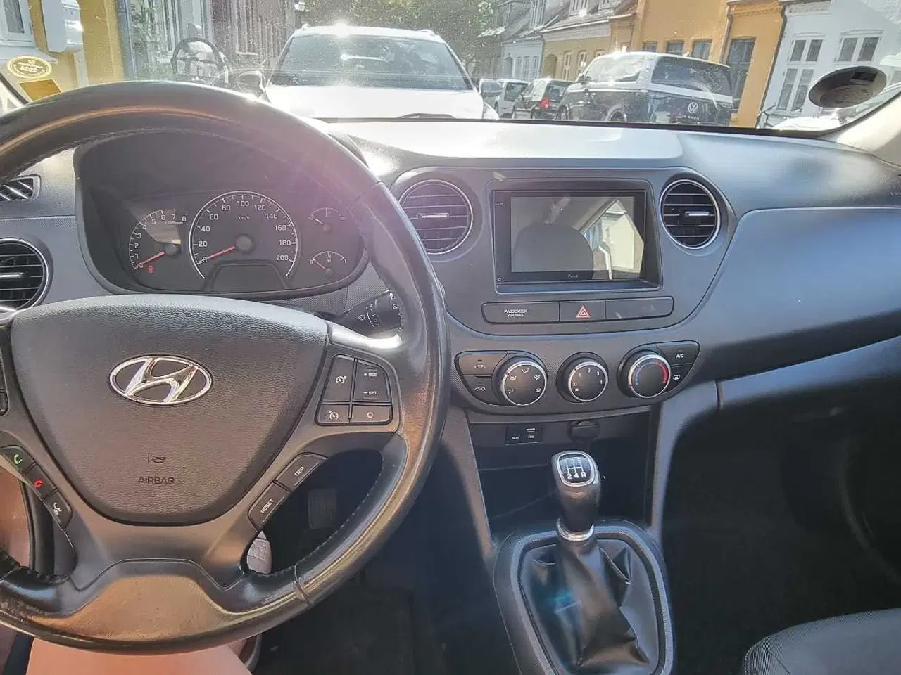 Billede 2 - HYUNDAI i10 1.0 Black Line Edition – 2016