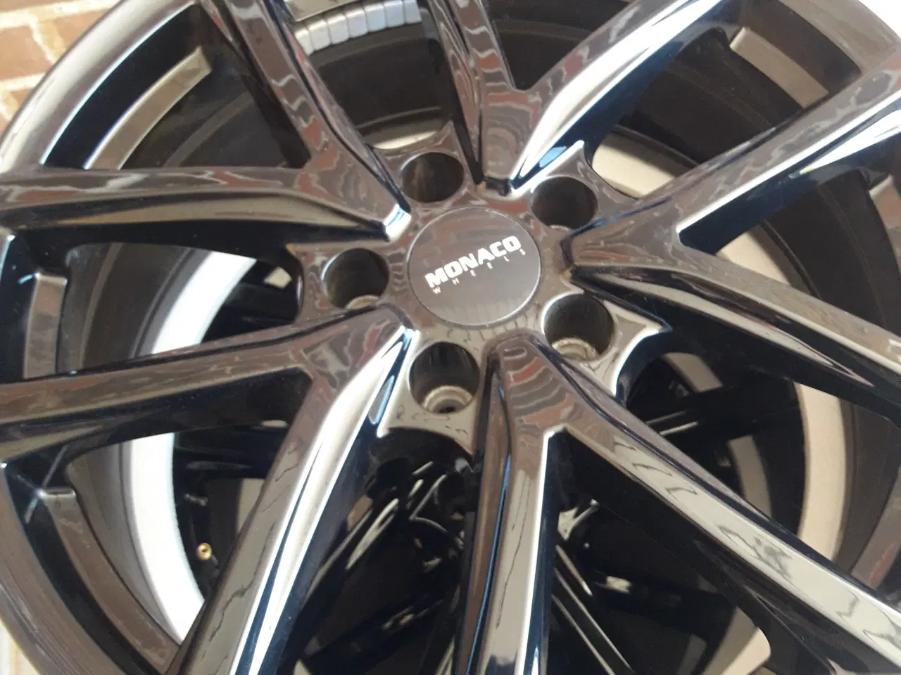 Billede 3 - Alufælge. 18 " til Skoda og VW