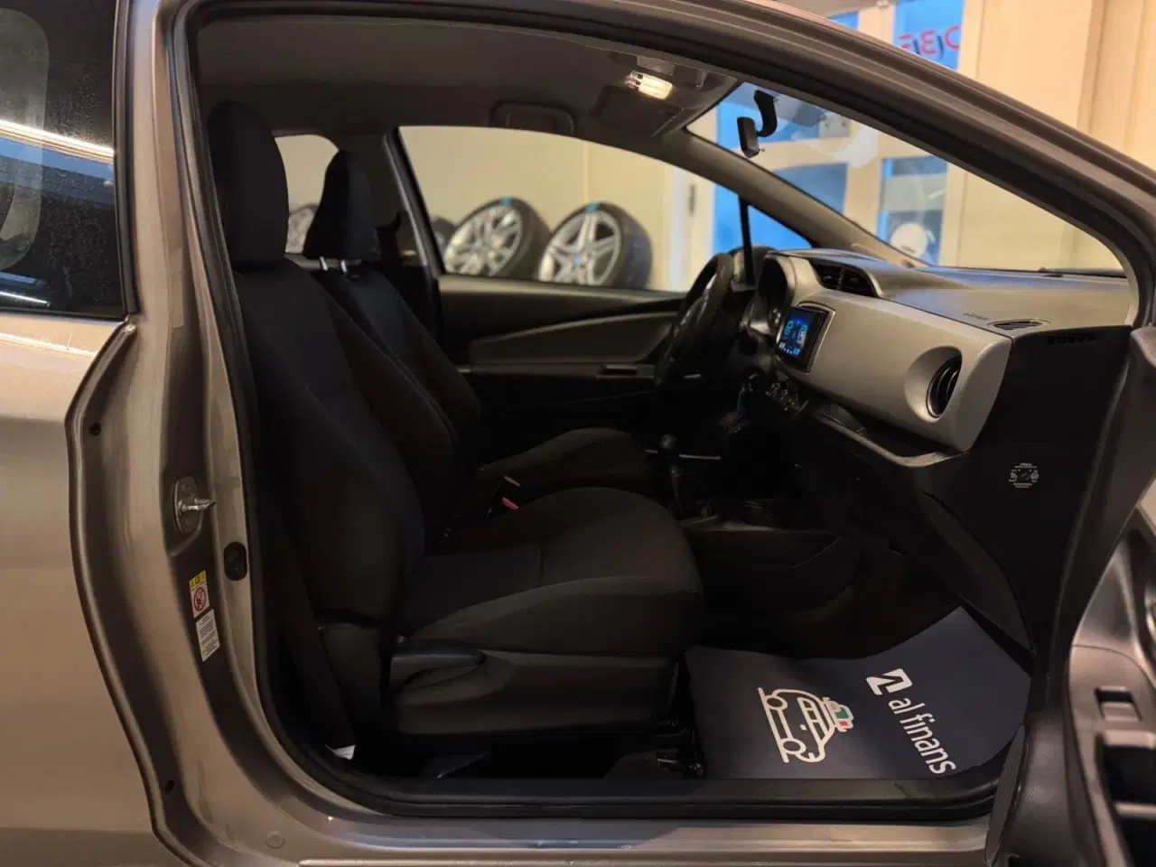 Billede 11 - Toyota Yaris 1,0 VVT-i T1