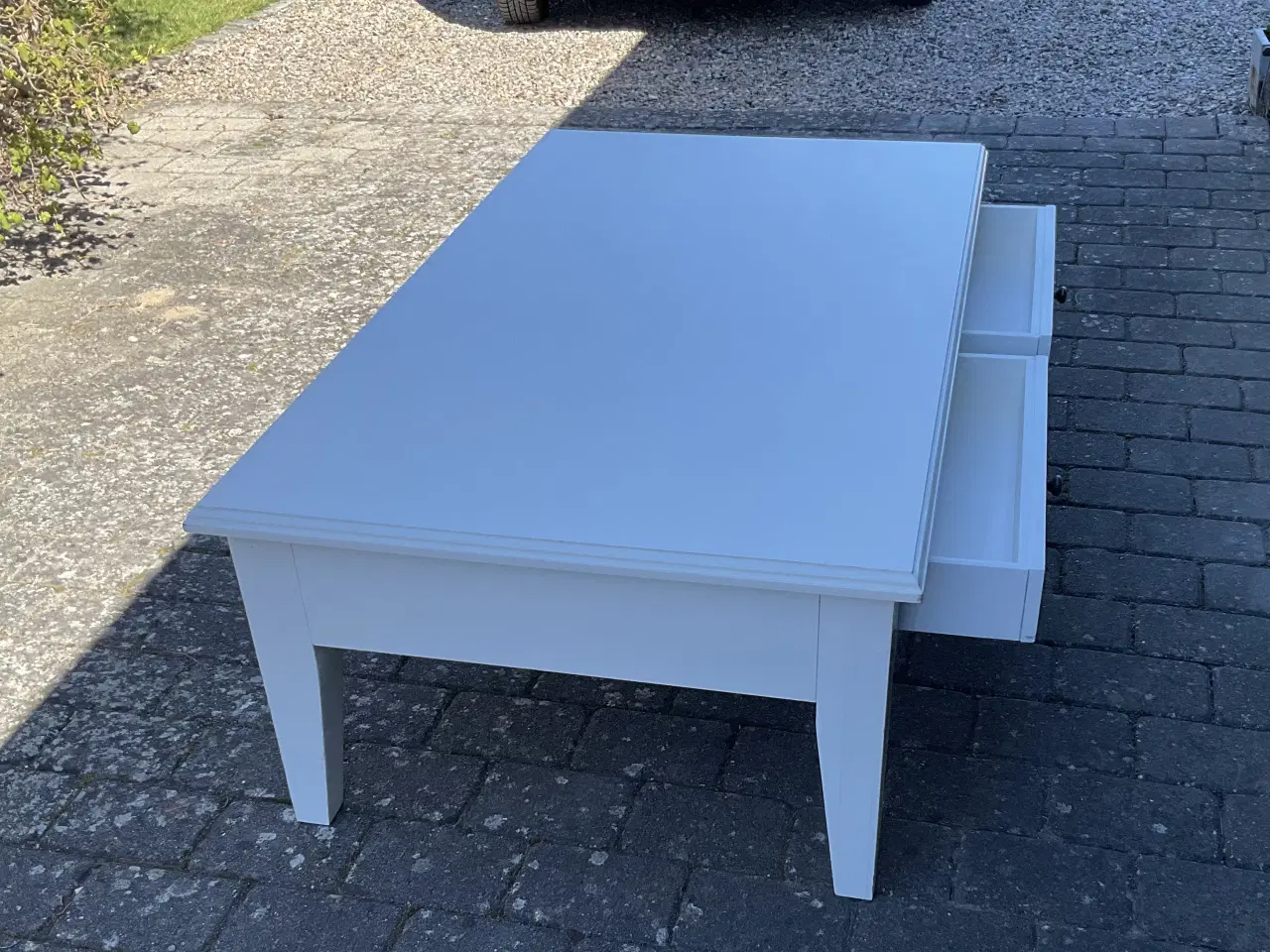 Billede 3 - Massiv sofabord 