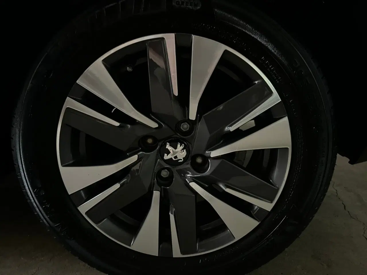Billede 13 - Peugeot 2008 1,6 BlueHDi 100 Allure Sky