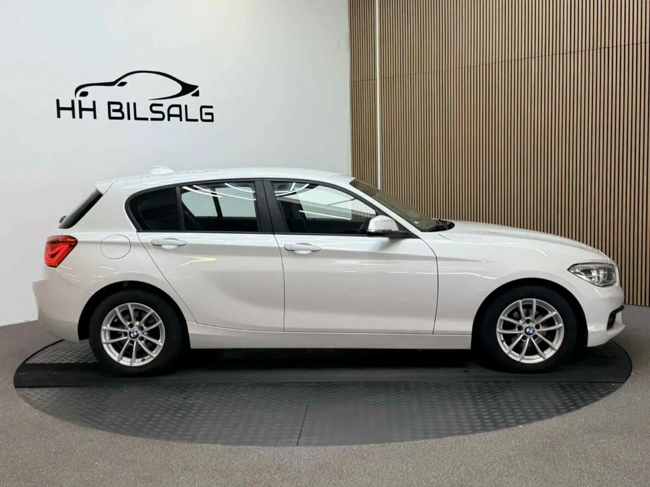 Billede 4 - BMW 118d 2,0 Advantage aut.