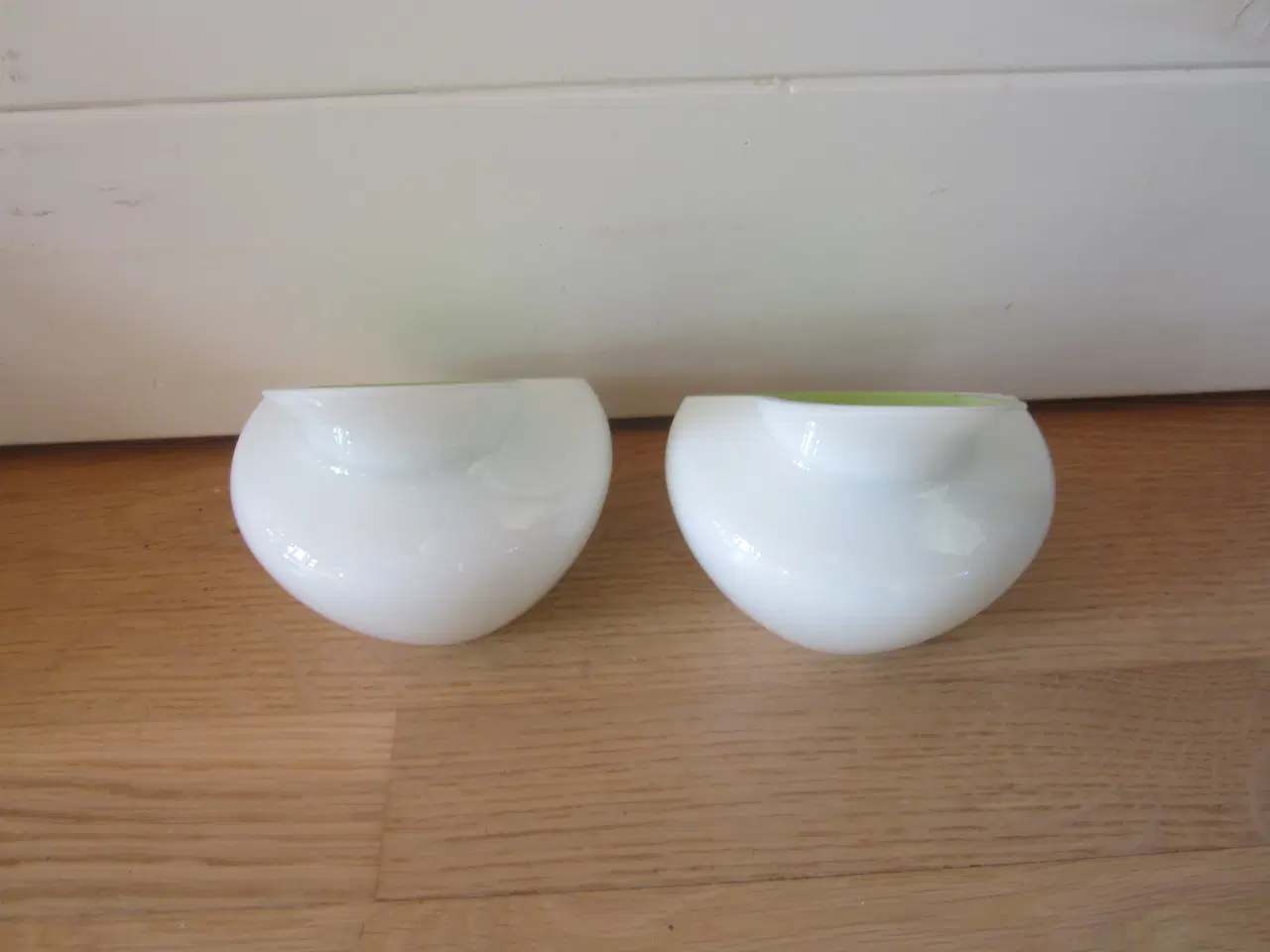 Billede 2 - 2 fine Herstal fyrfadsstager samlet 75 kr