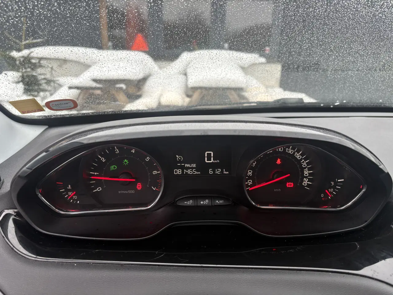 Billede 8 - Velkørende nysynet Peugeot 208