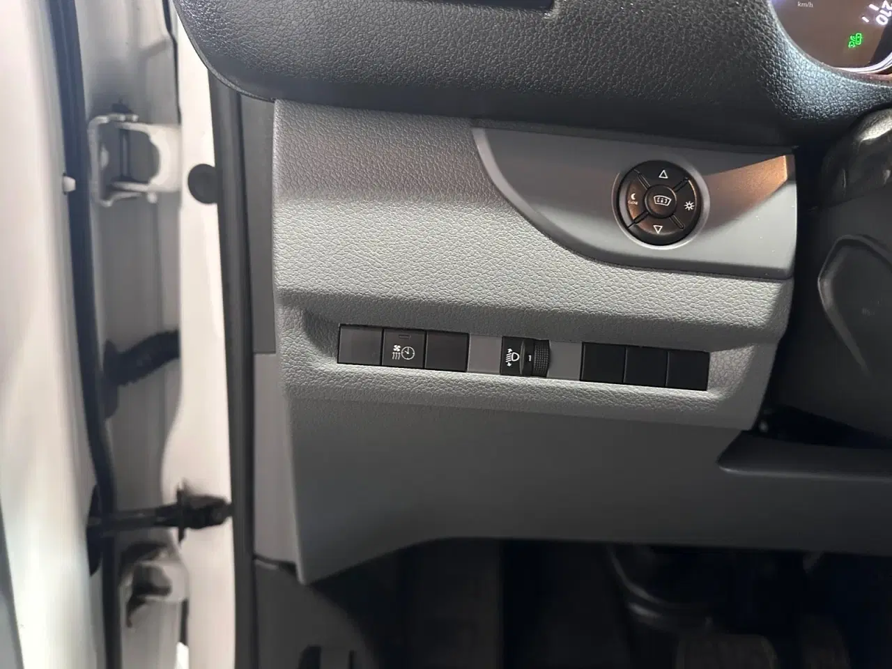 Billede 9 - Peugeot Expert 2,0 BlueHDi 177 L2 Ultimate EAT8 Van