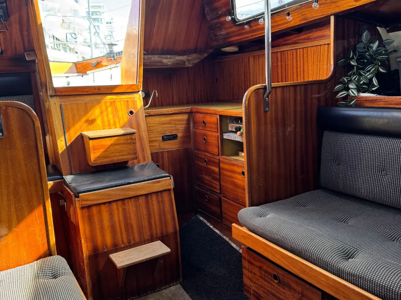 Billede 11 - Sejlbåd – Elvstrøm 32 Cruise