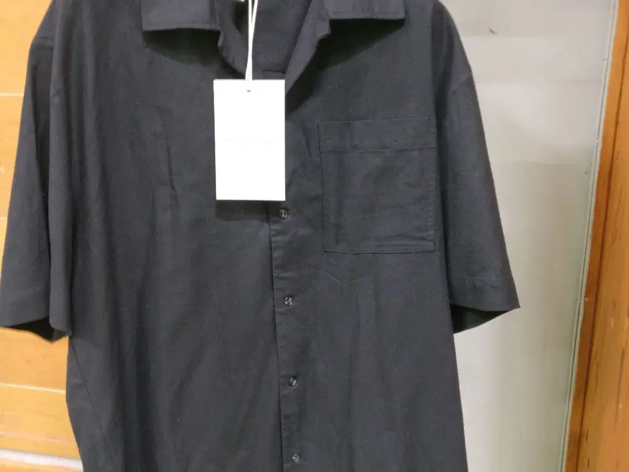 Billede 1 - Sort silke skjorte STR XL