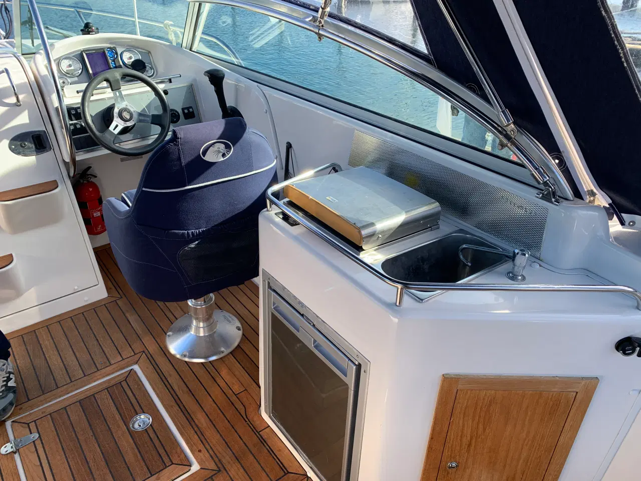 Billede 5 - Velholdt svenskbygget motorbåd