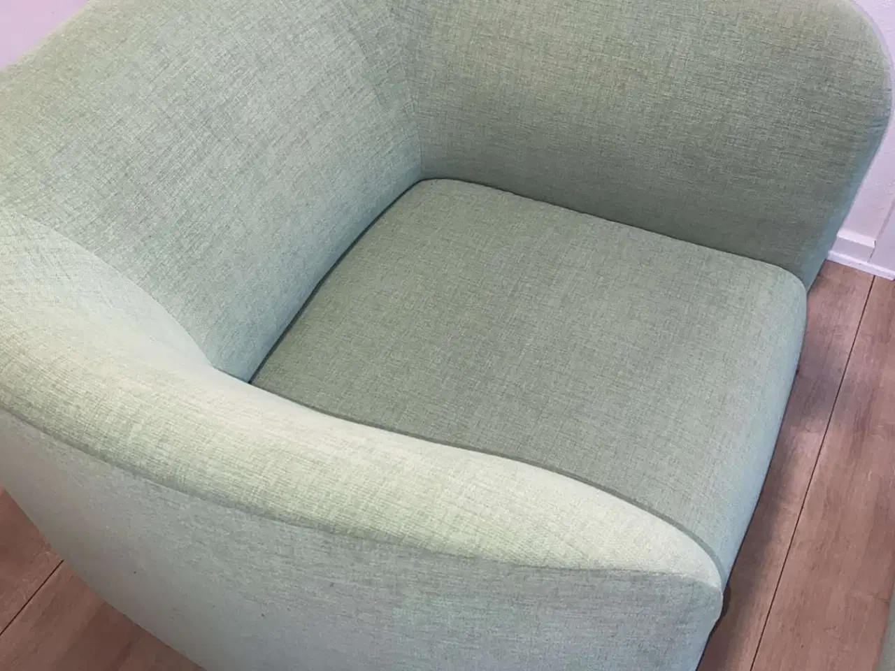 Billede 4 - Sofa med stol og puf fra ilva 