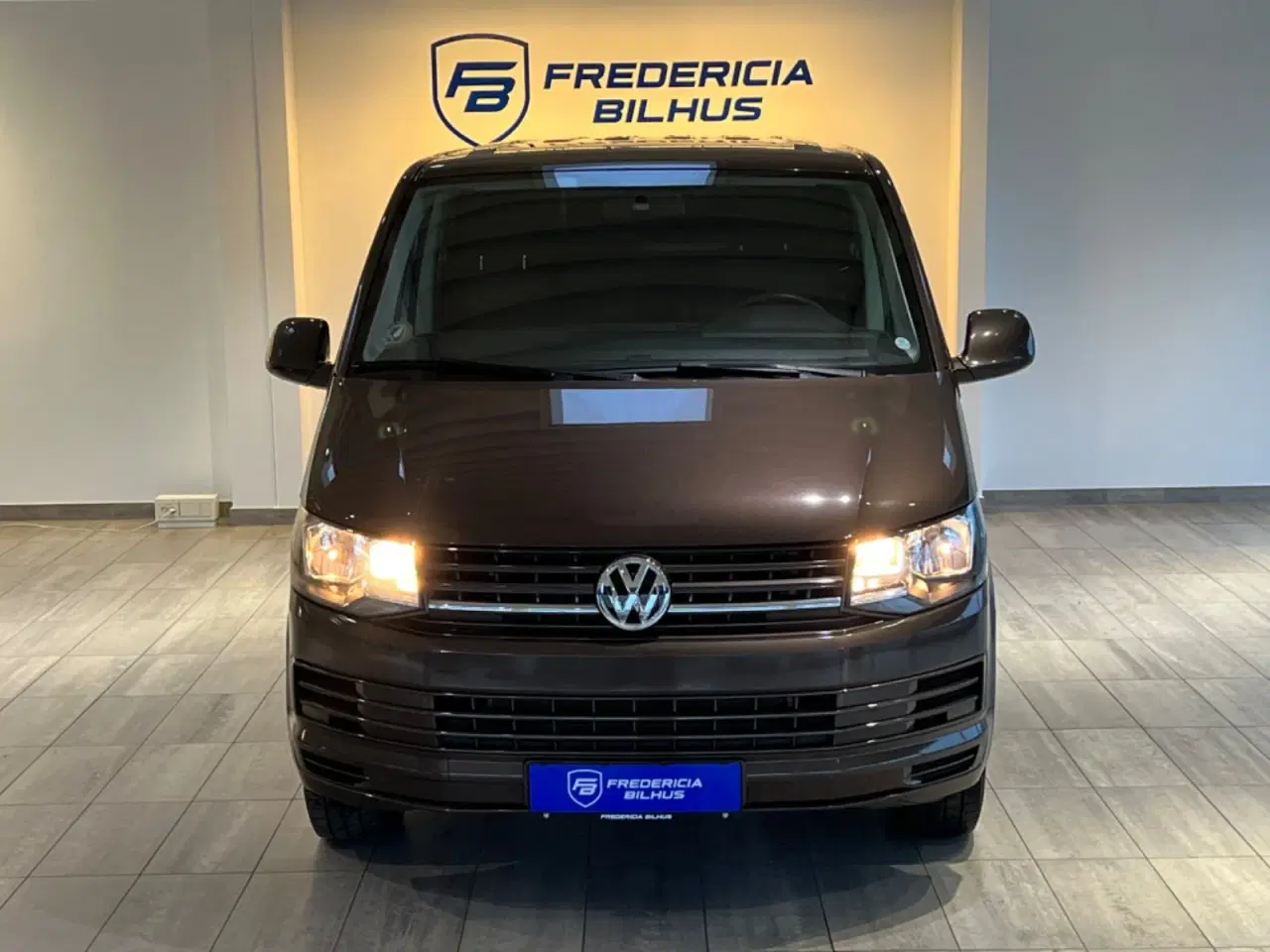 Billede 2 - VW Transporter 2,0 TDi 150 Kassevogn DSG kort