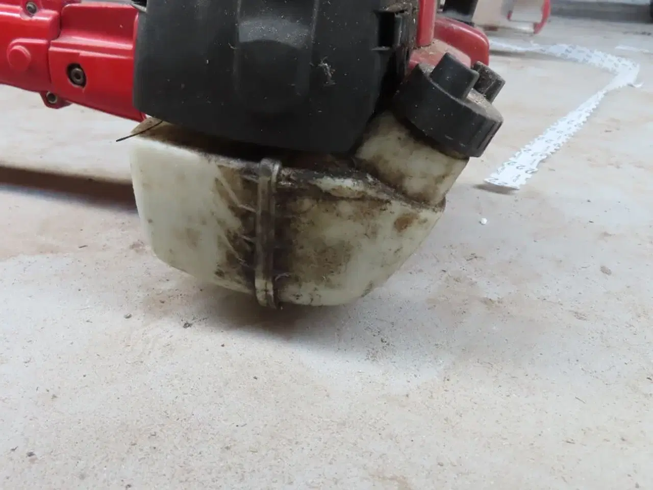 Billede 7 - Buskryder JONSERED CC 2235