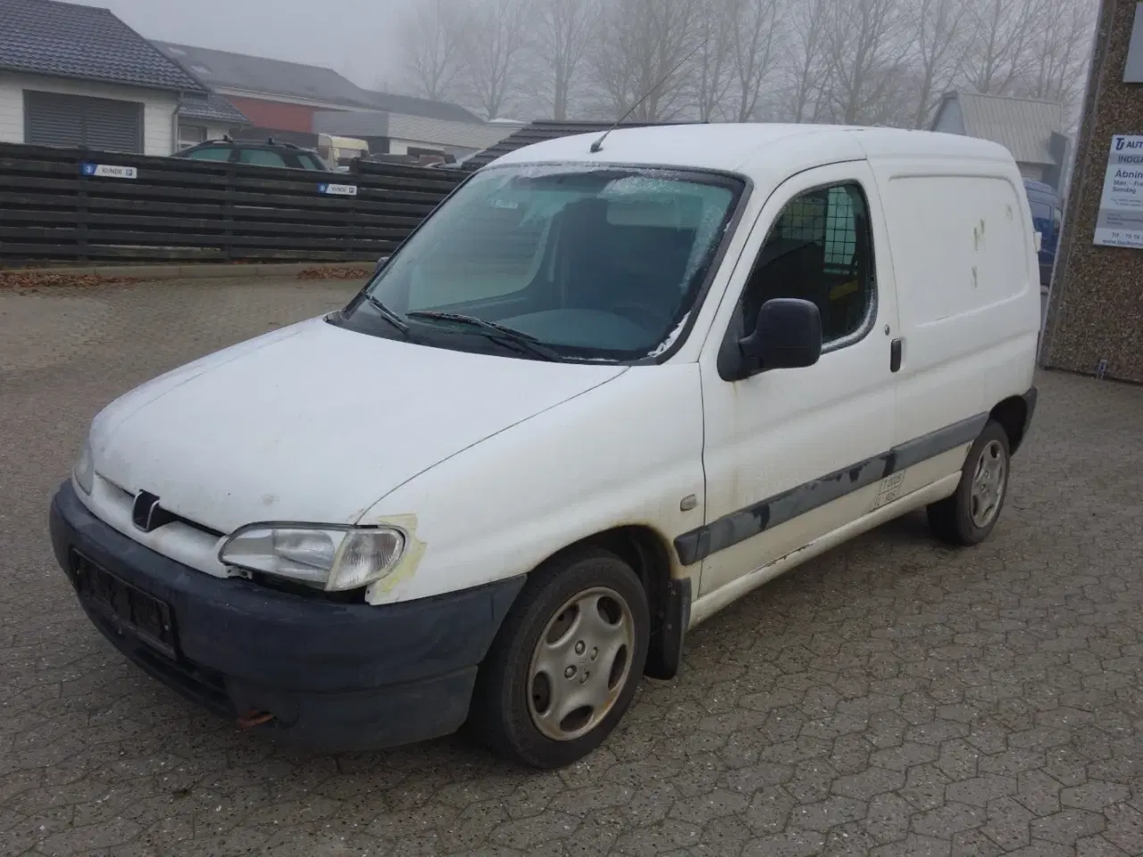 Billede 2 - Peugeot Partner 1,9 D Kassevogn