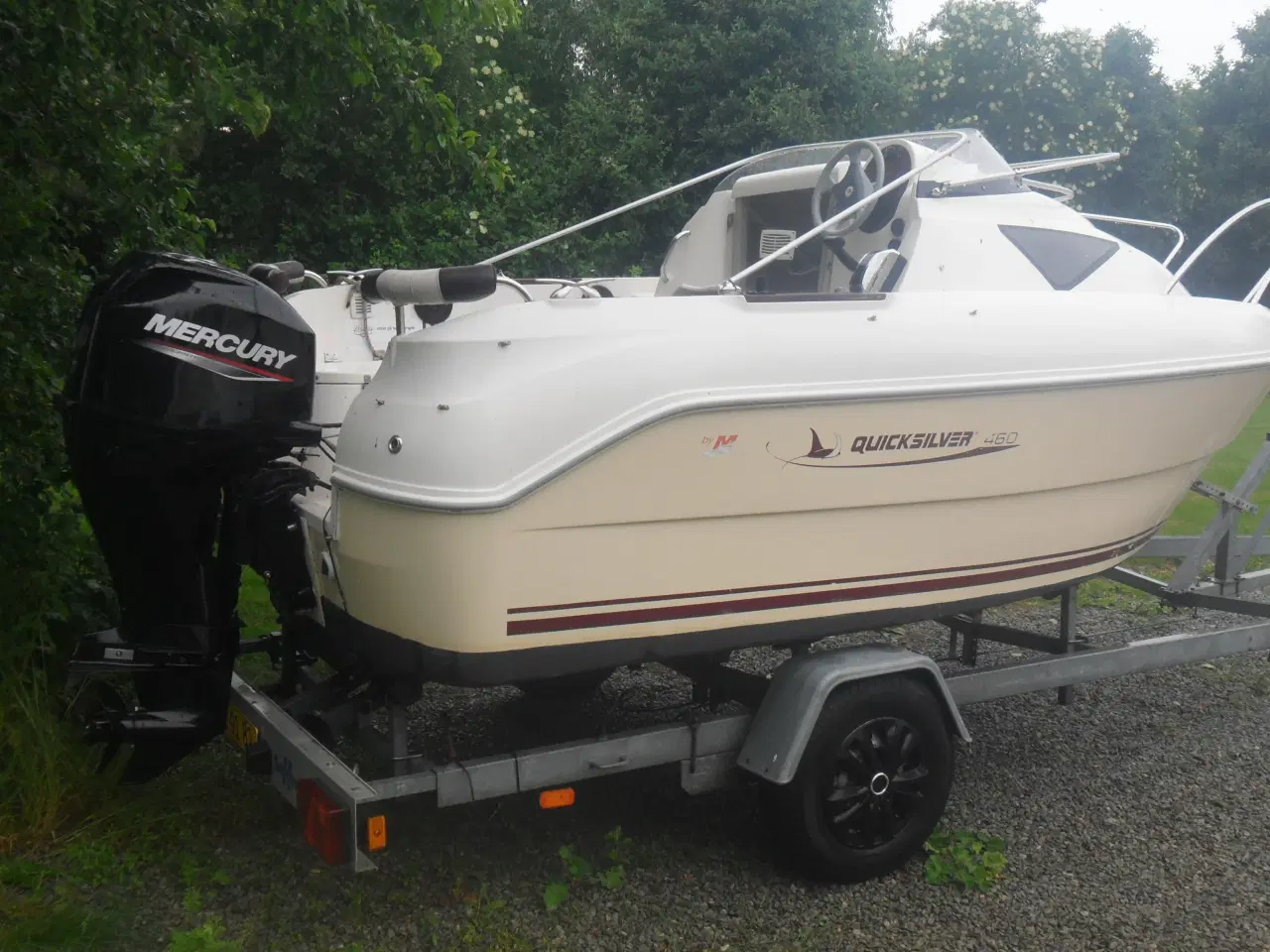 Billede 2 - Quicksilver 460 med næsten ny motor