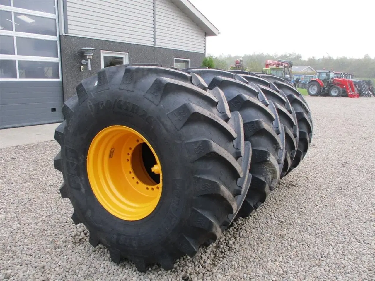 Billede 7 - BKT SÆT TILBUD 750/65R26 med fælge