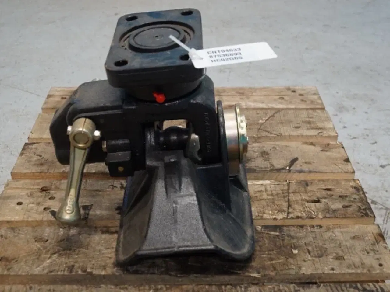 Billede 10 - New Holland FR9090 Anhængerkobling 87536893