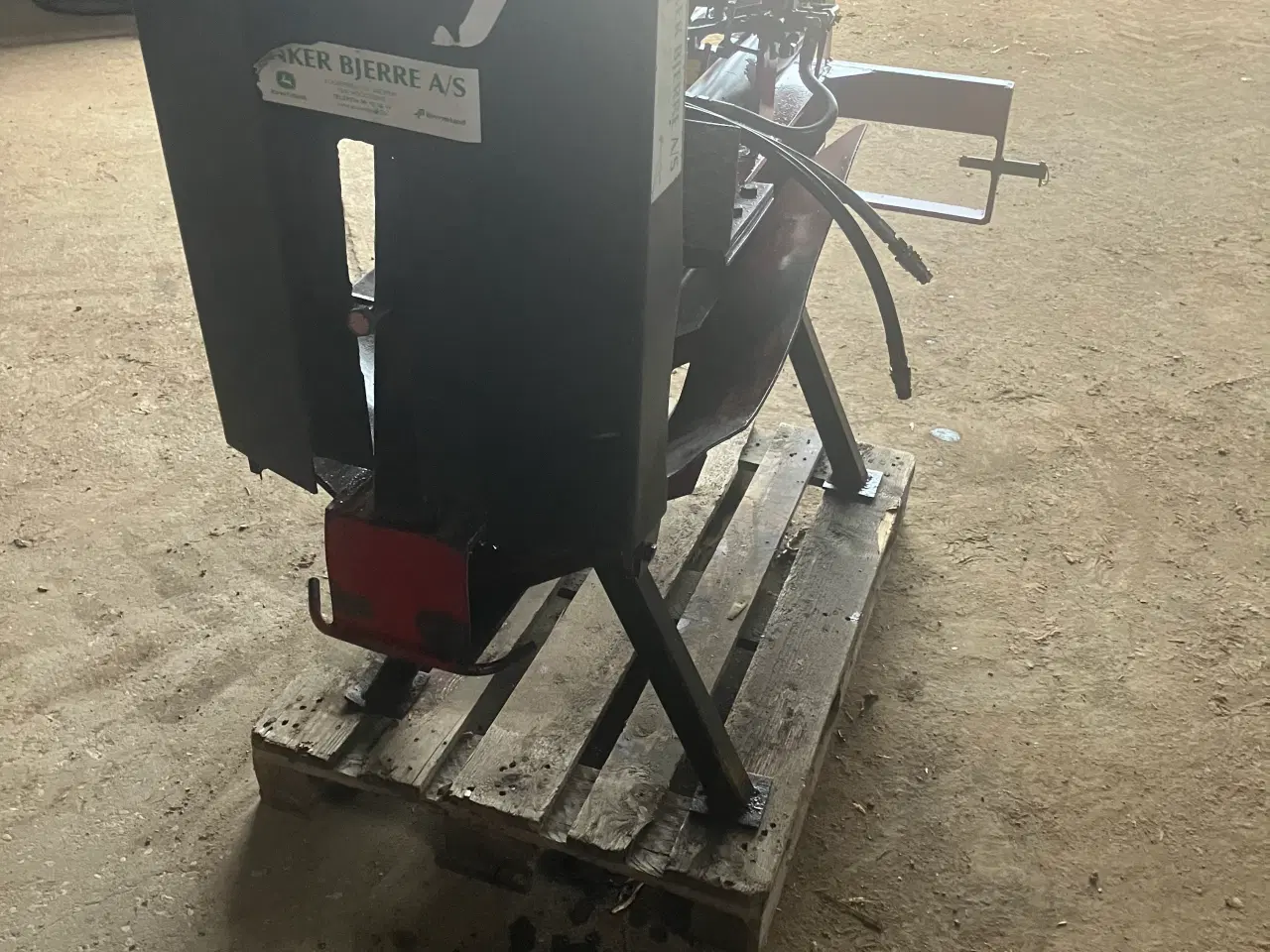 Billede 5 - Traktormonteret brændekløver